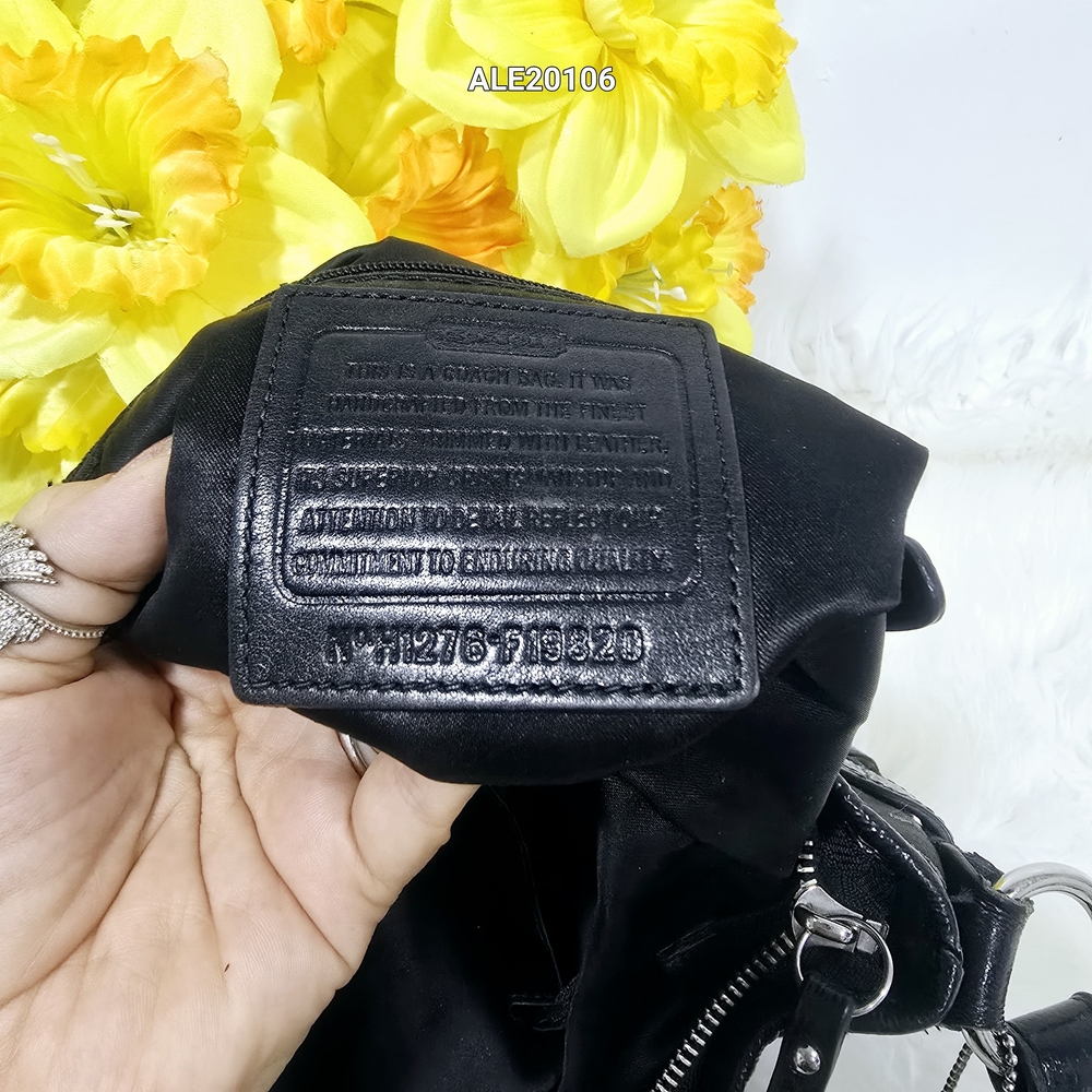 Coach black and silver crossbody bag in Optic Metallic Signature F19820 - Picture 15 of 15